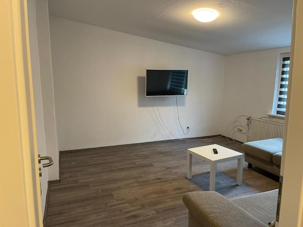 Apartment Bis Zu 8 Einzelbetten Stellplatz Wifi เอสเซน ภายนอก รูปภาพ